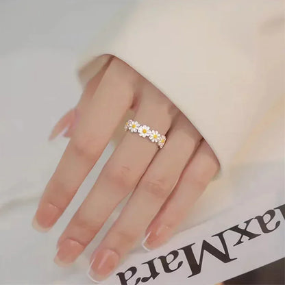 Fashion Vintage Daisy Flower Rings For Women Style Adjustable Opening