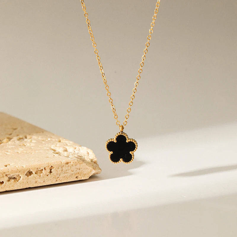 EILIECK 316L Stainless Steel Black Five Leaf Clover Pendant Necklace For